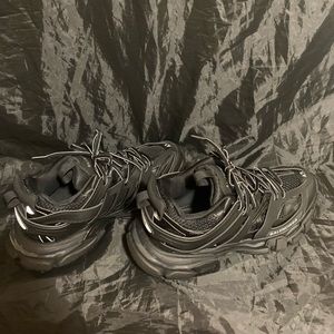 Balenciaga Track Runner